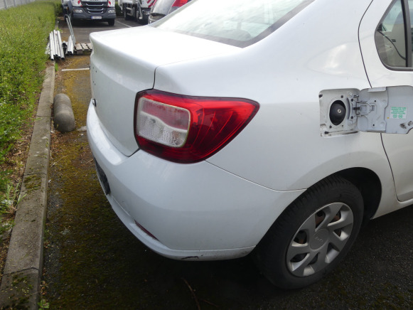 REF:20513 - Voiture Dacia Logan Berline (2013-97.655 km) - سيارة: صور 5 REF:20513 - Voiture Dacia Logan Berline (2013-97.655 km) - سيارة: صور 5