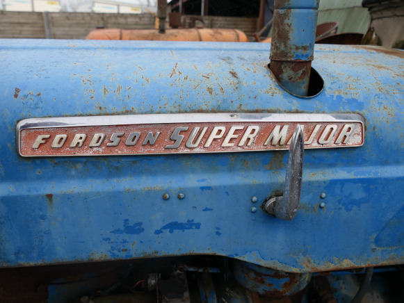 Tracteur agricole + treuil Ford Super Major - جرار: صور 5 Tracteur agricole + treuil Ford Super Major - جرار: صور 5