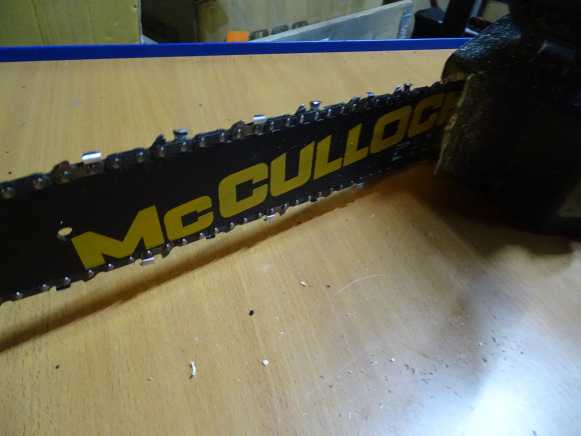 Tronçonneuse 40 V Mc CULLOCH LI 40CS - آلة تصنيع المعادن: صور 2 Tronçonneuse 40 V Mc CULLOCH LI 40CS - آلة تصنيع المعادن: صور 2