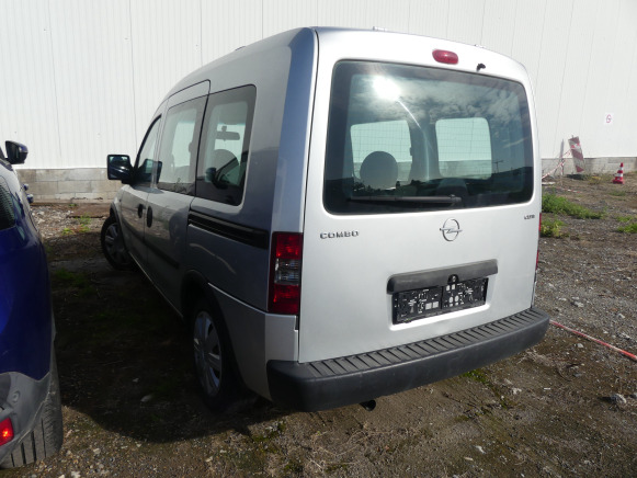 Voiture Opel Combo - سيارة: صور 4 Voiture Opel Combo - سيارة: صور 4