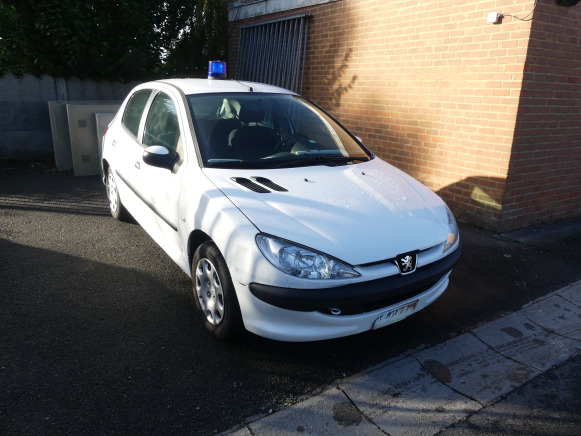 Voiture Peugeot 206 (2006-87.764 km) - سيارة: صور 2 Voiture Peugeot 206 (2006-87.764 km) - سيارة: صور 2