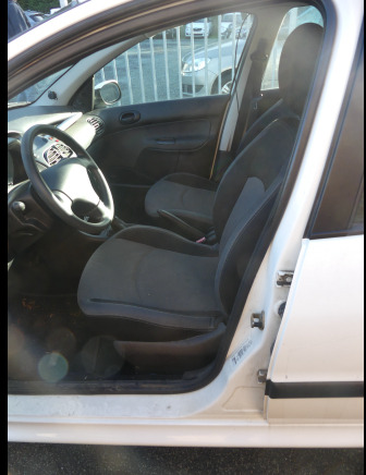 Voiture Peugeot 206 (2006-87.764 km) - سيارة: صور 5 Voiture Peugeot 206 (2006-87.764 km) - سيارة: صور 5