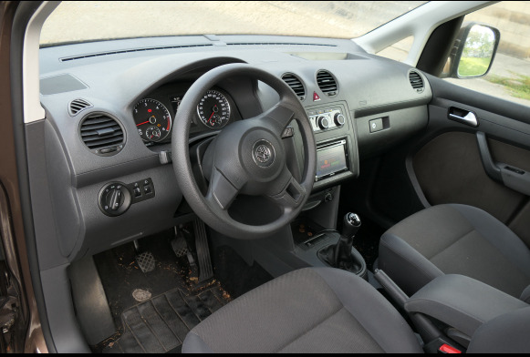 Voiture Volkswagen Caddy (2014-152.805 km) - سيارة: صور 4 Voiture Volkswagen Caddy (2014-152.805 km) - سيارة: صور 4