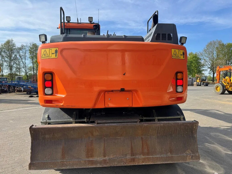 Doosan DX140-5 2018 - حفارة على عجلات: صور 5 Doosan DX140-5 2018 - حفارة على عجلات: صور 5