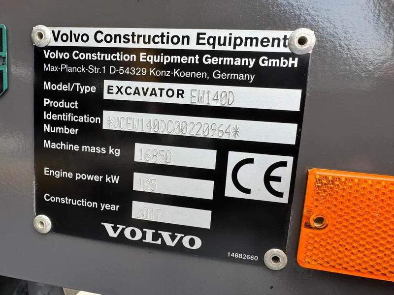 حفارة على عجلات Volvo EW140D 2017 10000 uur ! NETTE NEDERLANDSE MACHINE: صور 18