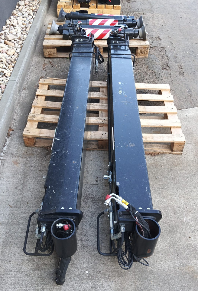 FASSI - PALFINGER - HIAB - HMF - ATLAS additional stabilizers, Zusatzabstützen - ونش كرين: صور 2 FASSI - PALFINGER - HIAB - HMF - ATLAS additional stabilizers, Zusatzabstützen - ونش كرين: صور 2