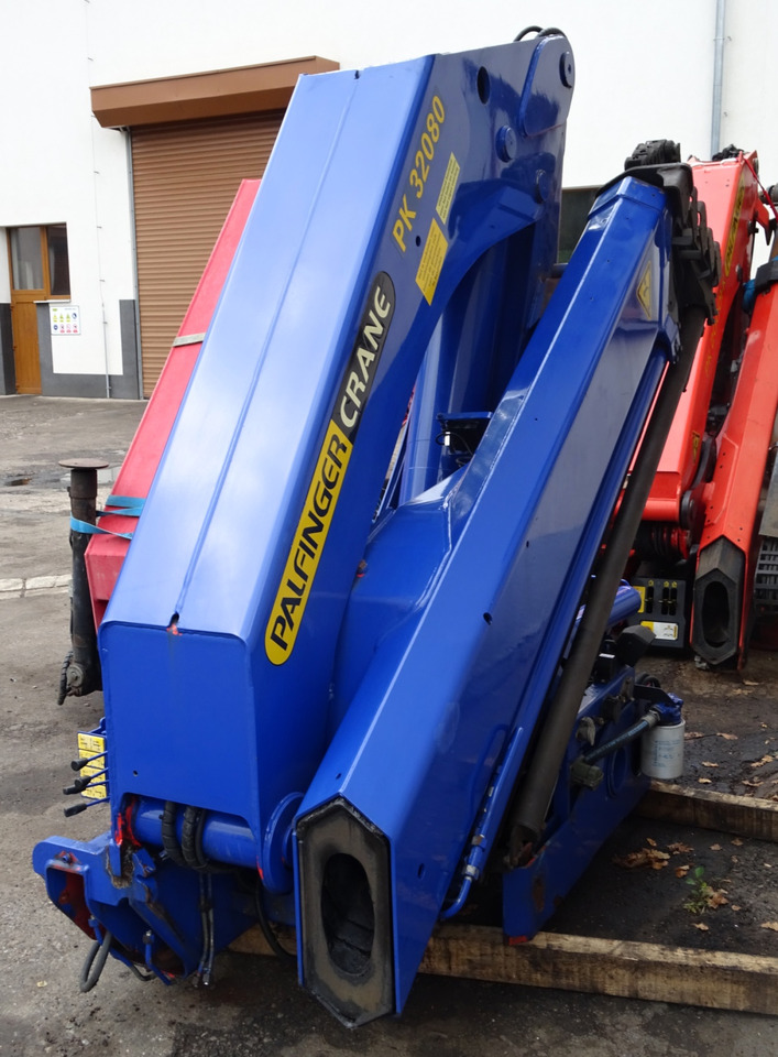 PALFINGER PK 32080 D year 2005, remote control, only 1575 hours - ونش كرين: صور 2 PALFINGER PK 32080 D year 2005, remote control, only 1575 hours - ونش كرين: صور 2