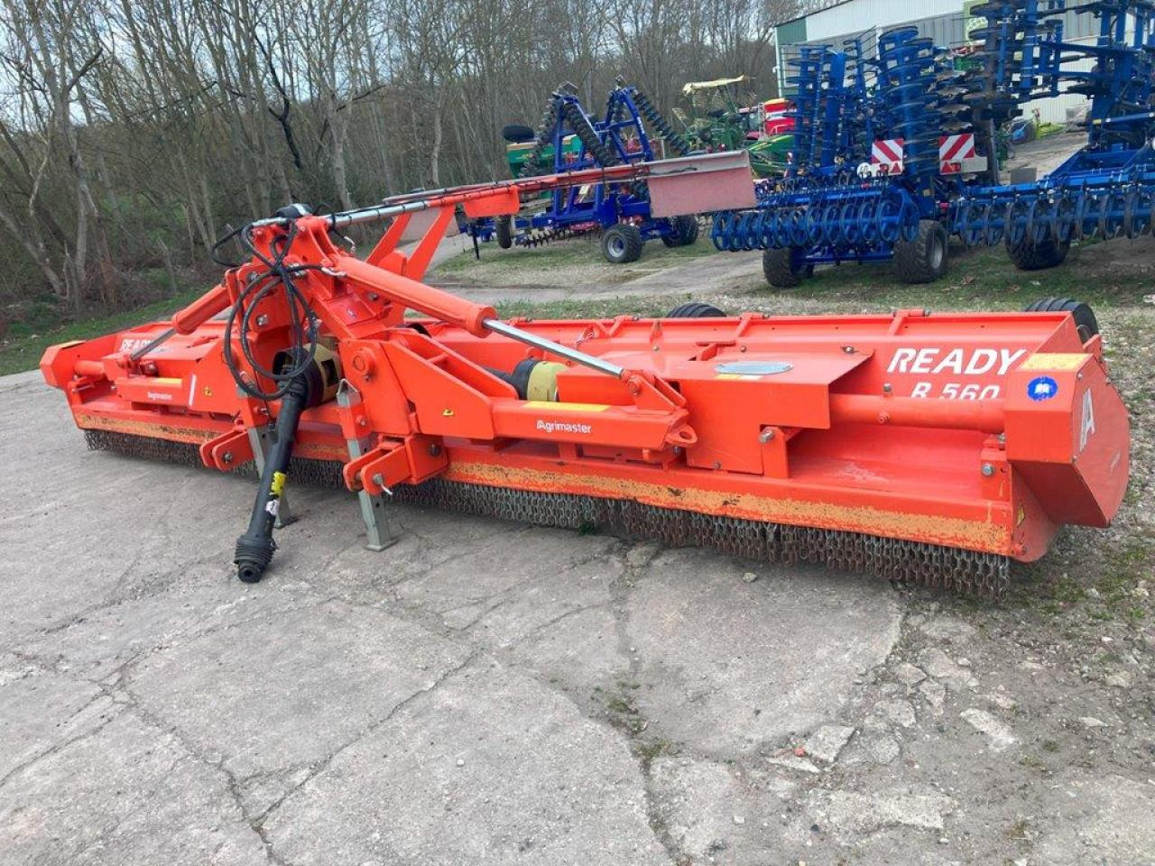 Agrimaster Ready R560 - التقطيع جزازة: صور 1 Agrimaster Ready R560 - التقطيع جزازة: صور 1