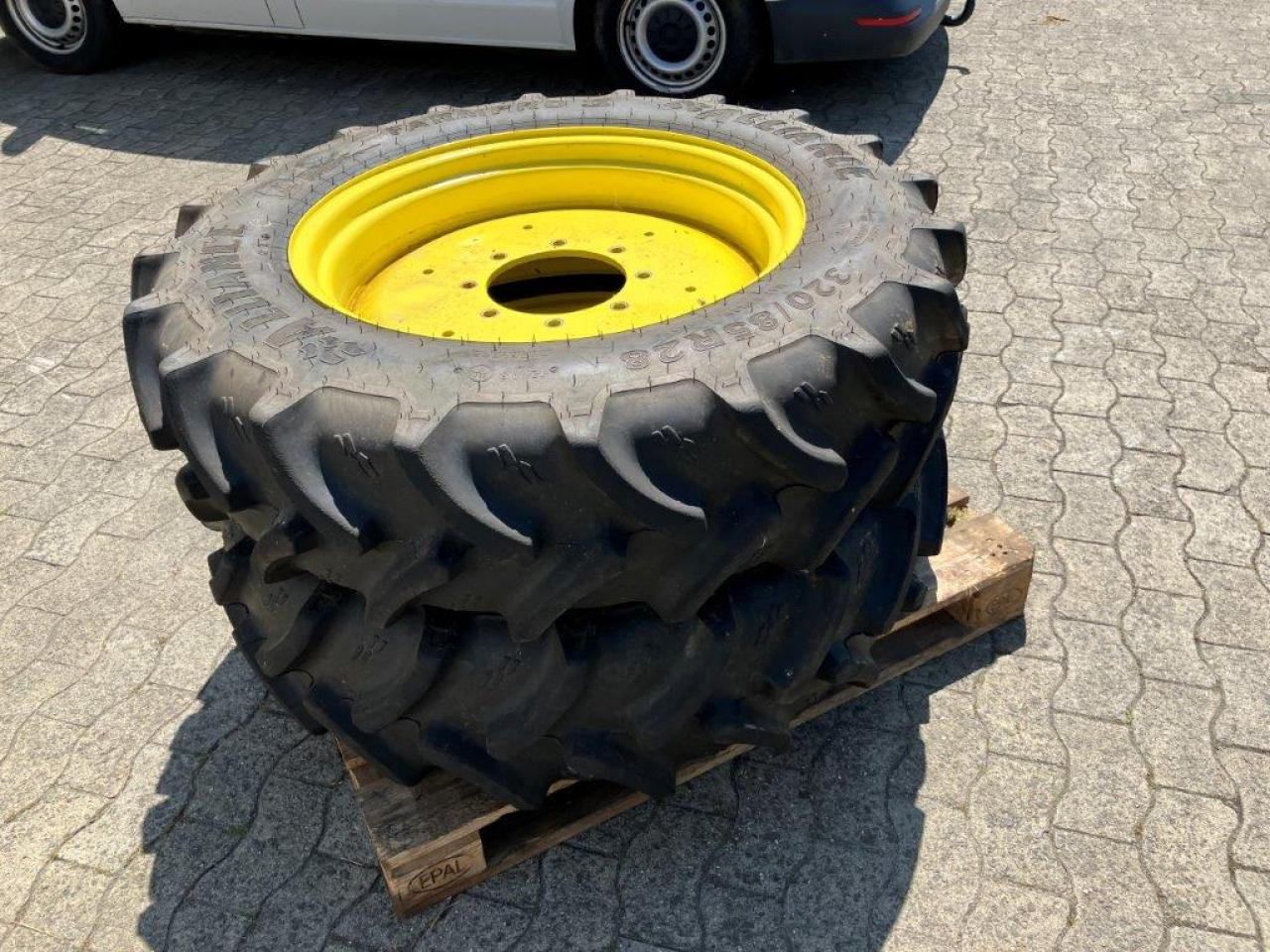 Alliance 320/85R28 - الإطارات - الآلات والماكينات الزراعية: صور 2 Alliance 320/85R28 - الإطارات - الآلات والماكينات الزراعية: صور 2