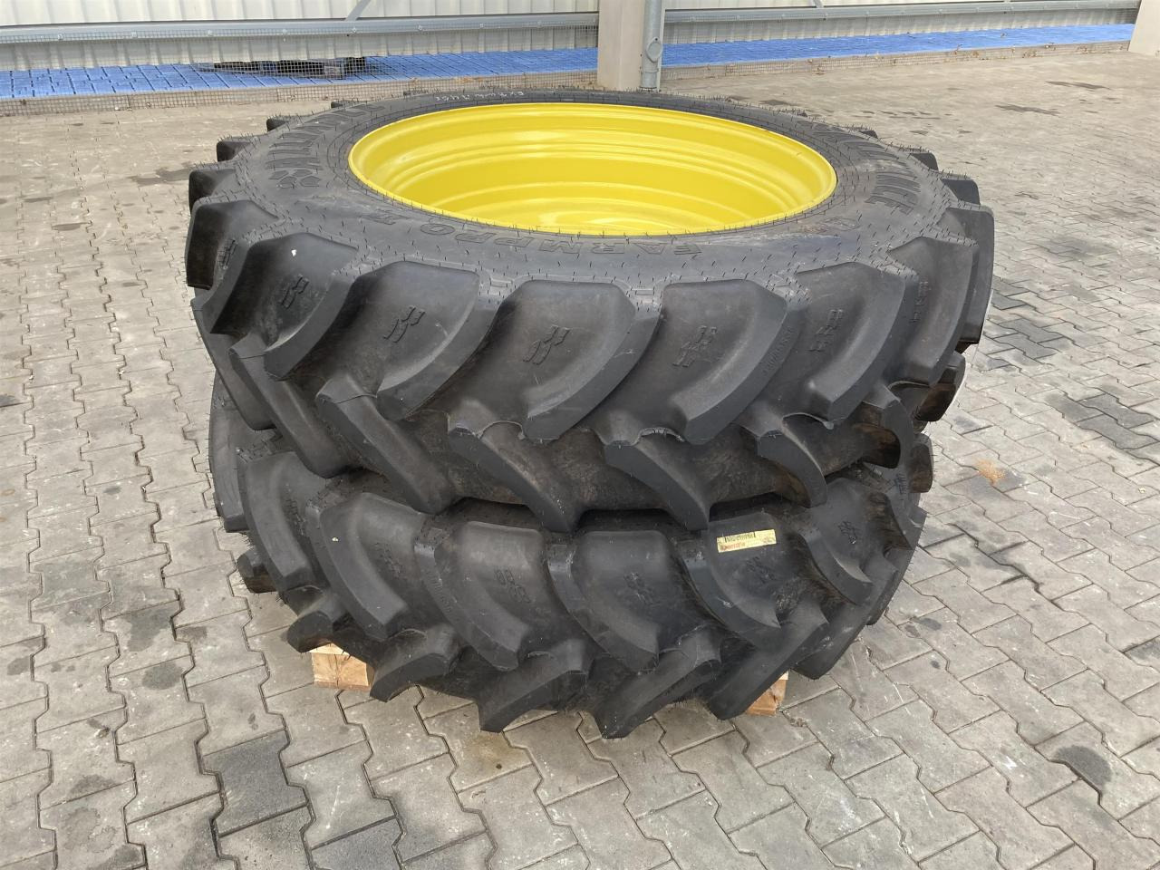 Alliance 420/85R38 - الإطارات - الآلات والماكينات الزراعية: صور 1 Alliance 420/85R38 - الإطارات - الآلات والماكينات الزراعية: صور 1