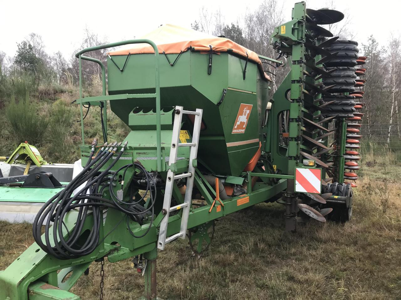Amazone Cirrus 6001 Special - معدات بذار: صور 2 Amazone Cirrus 6001 Special - معدات بذار: صور 2