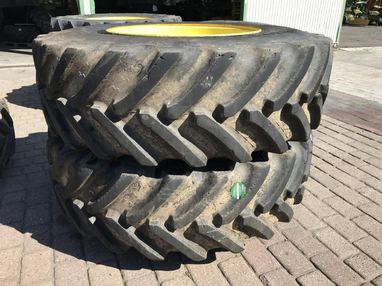 BKT 650/85R42 - الإطارات - الآلات والماكينات الزراعية: صور 1 BKT 650/85R42 - الإطارات - الآلات والماكينات الزراعية: صور 1