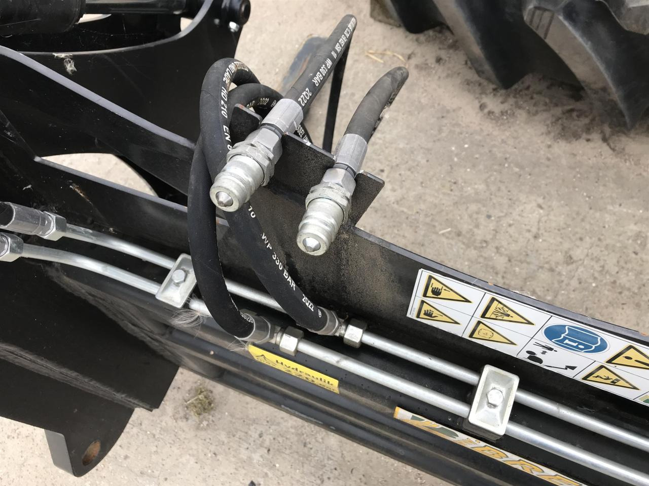 Bressel Poltergabel - لوادر وحفارات أمامية: صور 4 Bressel Poltergabel - لوادر وحفارات أمامية: صور 4