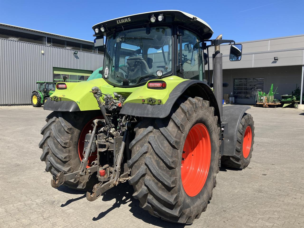 CLAAS Arion 640 - جرار: صور 4 CLAAS Arion 640 - جرار: صور 4
