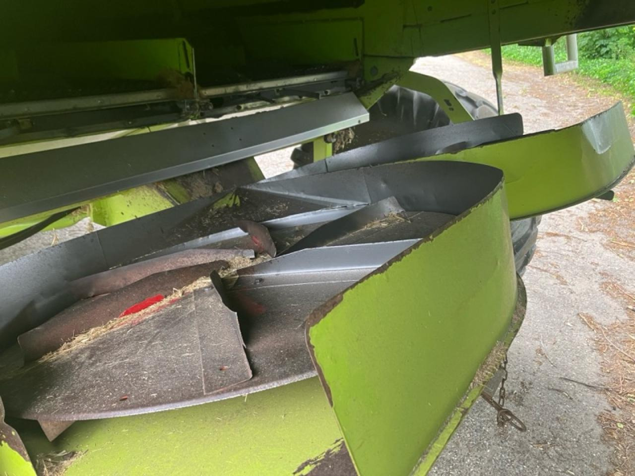 CLAAS Dominator 218 Mega - حصادة شاملة: صور 4 CLAAS Dominator 218 Mega - حصادة شاملة: صور 4