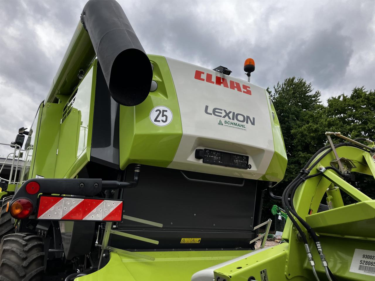 CLAAS Lexion 650 - حصادة شاملة: صور 4 CLAAS Lexion 650 - حصادة شاملة: صور 4