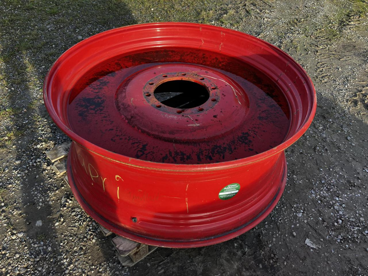 Fendt 18x46 - الإطارات - الآلات والماكينات الزراعية: صور 1 Fendt 18x46 - الإطارات - الآلات والماكينات الزراعية: صور 1