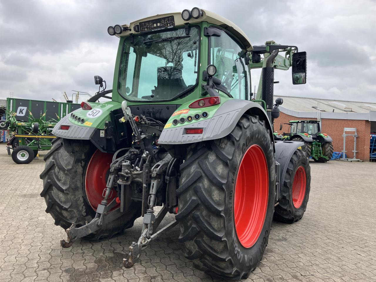 Fendt 514 Vario - جرار: صور 5 Fendt 514 Vario - جرار: صور 5