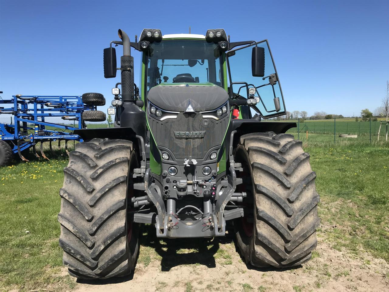 Fendt 942 Vario Profi Plus - جرار: صور 3 Fendt 942 Vario Profi Plus - جرار: صور 3