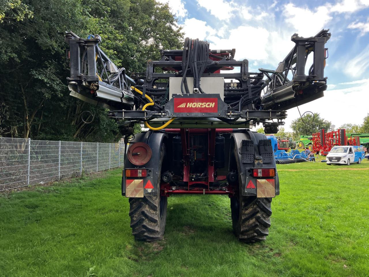 Horsch GS 8000 - آلة الرش المقطورة: صور 5 Horsch GS 8000 - آلة الرش المقطورة: صور 5