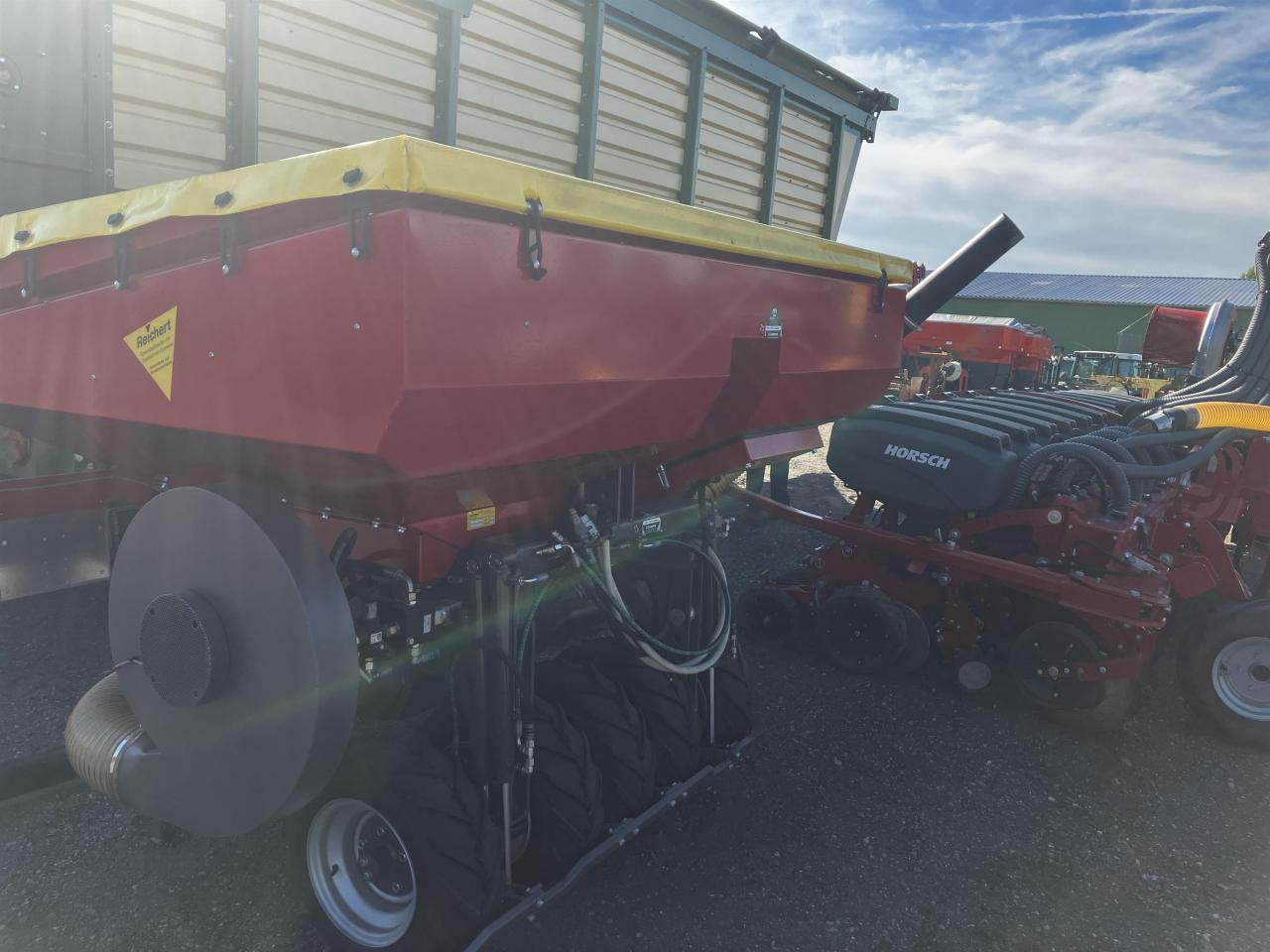 وضع البذور فى خطوط Horsch Maestro 12 RX: صور 8 وضع البذور فى خطوط Horsch Maestro 12 RX: صور 8