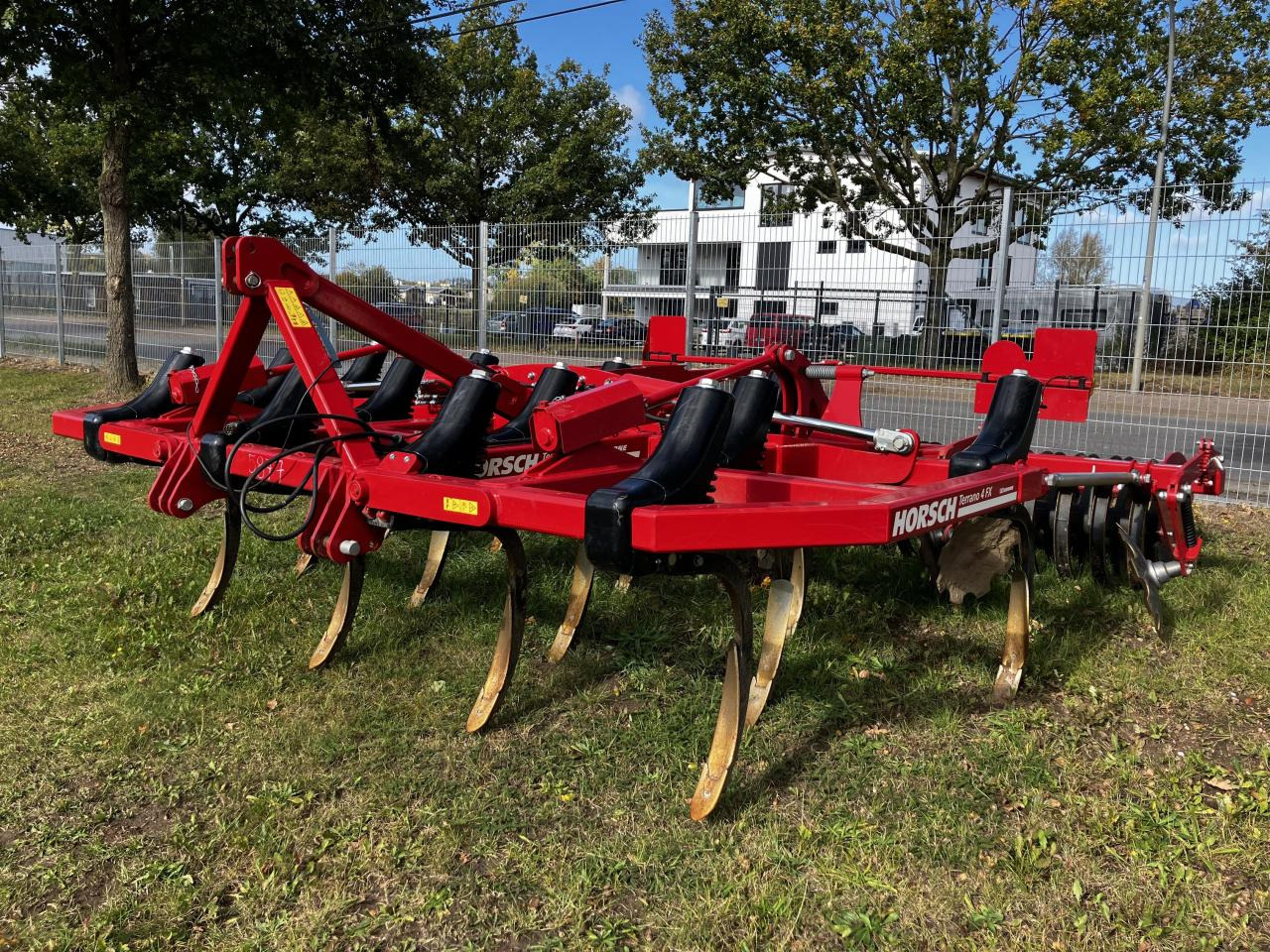 Horsch Terrano 4 FX - مسلفة: صور 1 Horsch Terrano 4 FX - مسلفة: صور 1