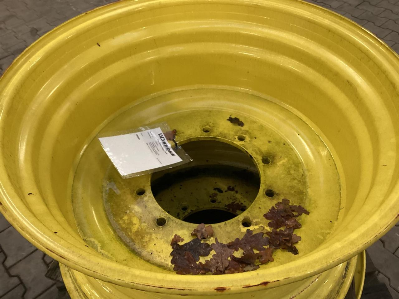 John Deere 16x30 - الإطارات - الآلات والماكينات الزراعية: صور 2 John Deere 16x30 - الإطارات - الآلات والماكينات الزراعية: صور 2