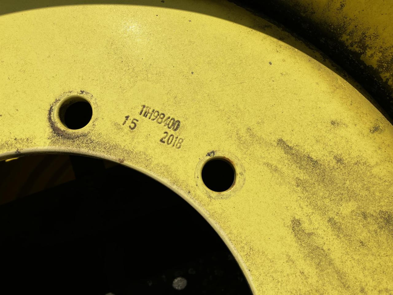 John Deere 18x28 - الإطارات - الآلات والماكينات الزراعية: صور 5 John Deere 18x28 - الإطارات - الآلات والماكينات الزراعية: صور 5
