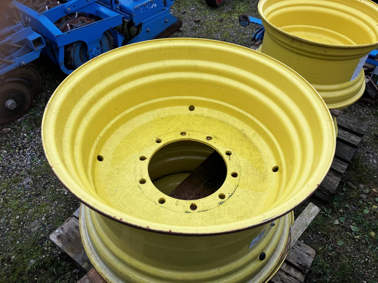 John Deere 18x30 - الإطارات - الآلات والماكينات الزراعية: صور 2 John Deere 18x30 - الإطارات - الآلات والماكينات الزراعية: صور 2