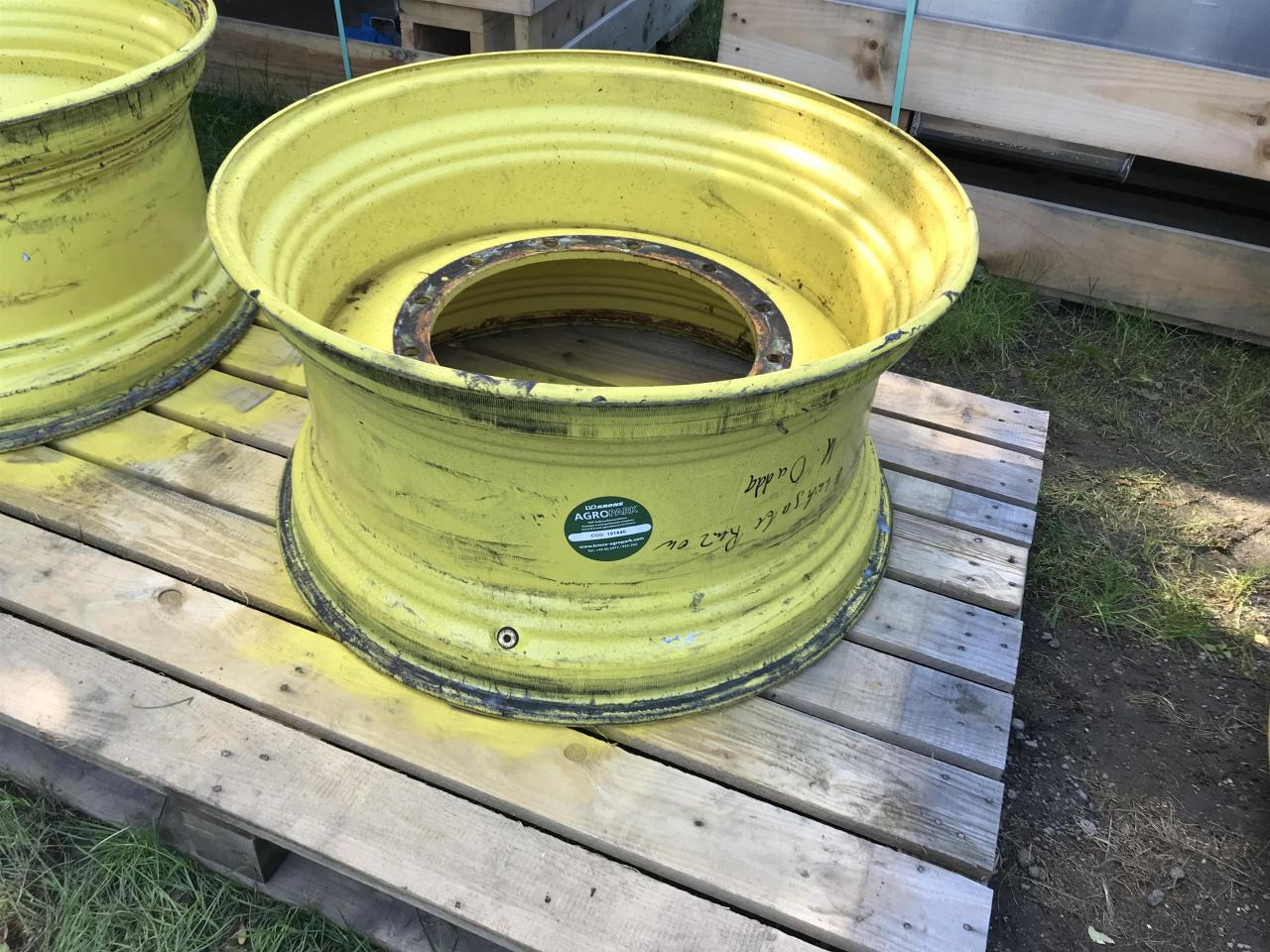 John Deere 18x34 - الإطارات - الآلات والماكينات الزراعية: صور 5 John Deere 18x34 - الإطارات - الآلات والماكينات الزراعية: صور 5