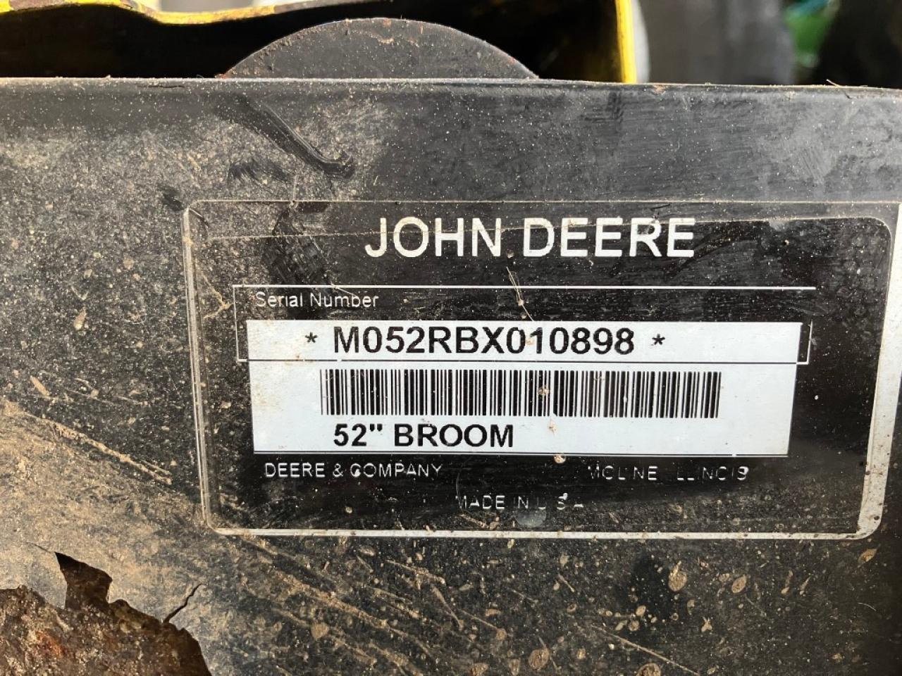 John Deere 52 inch Broom - مكنسة: صور 3 John Deere 52 inch Broom - مكنسة: صور 3