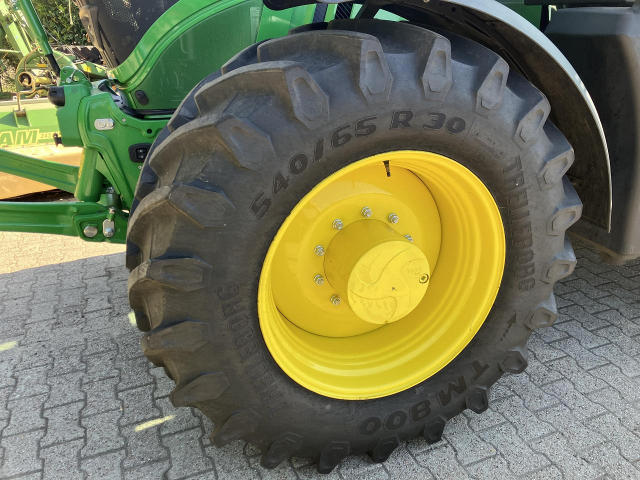 John Deere 6155R - جرار: صور 5 John Deere 6155R - جرار: صور 5