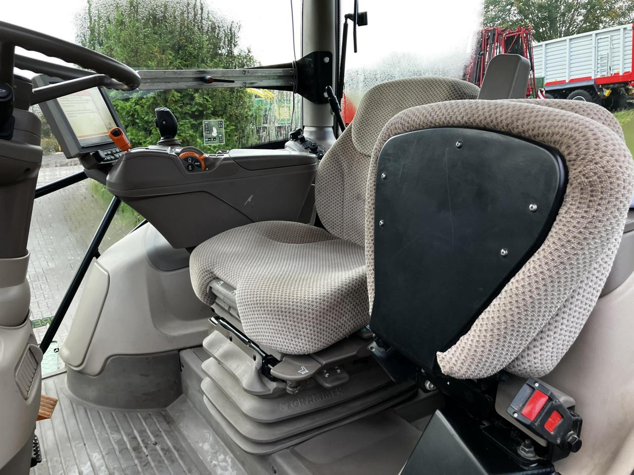 جرار John Deere 6230R: صور 7 جرار John Deere 6230R: صور 7