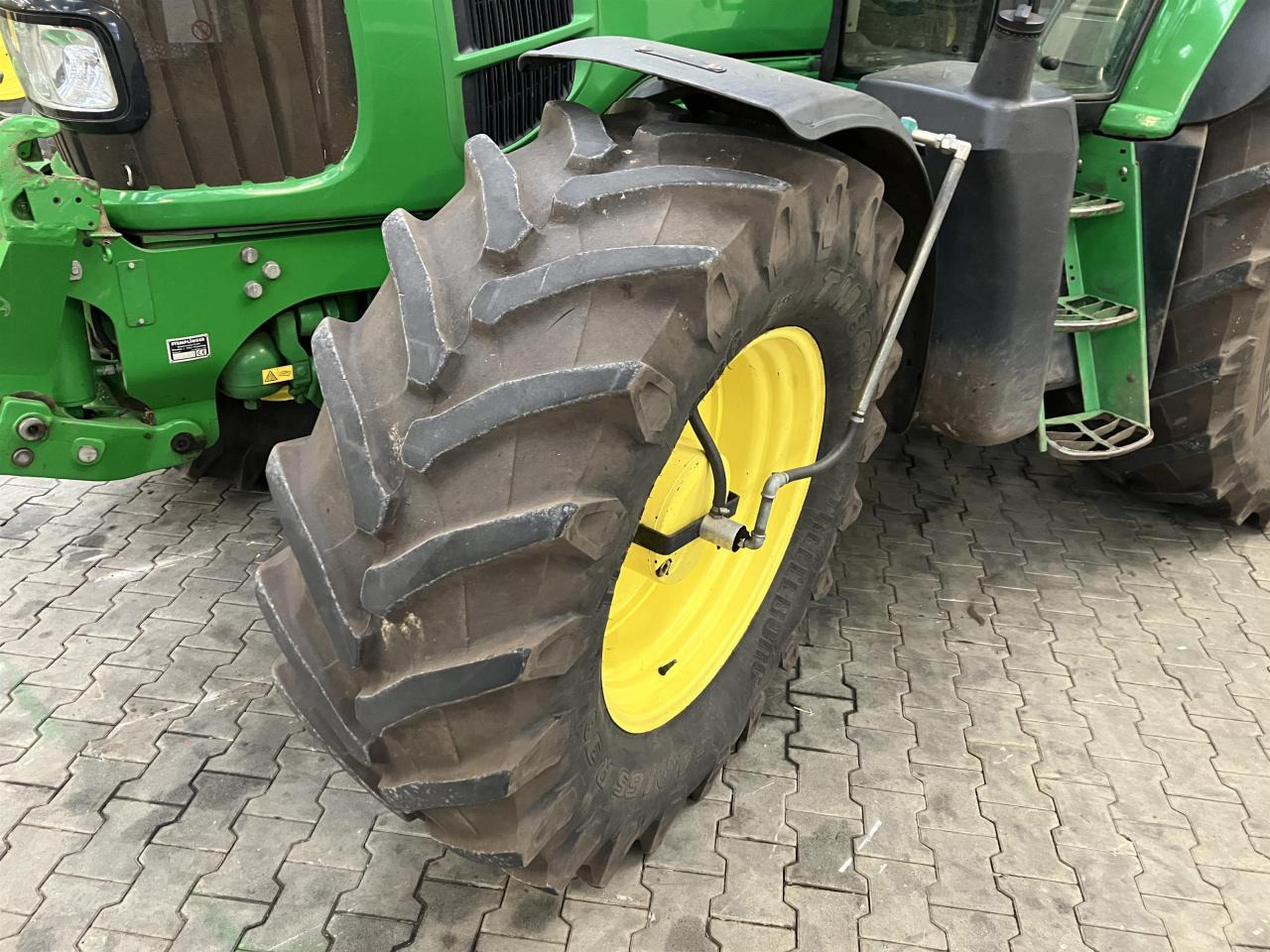 John Deere 6830 Premium - جرار: صور 2 John Deere 6830 Premium - جرار: صور 2