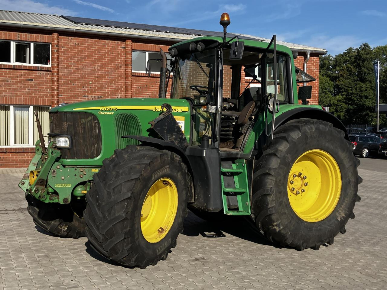 John Deere 6920 S - جرار: صور 3 John Deere 6920 S - جرار: صور 3