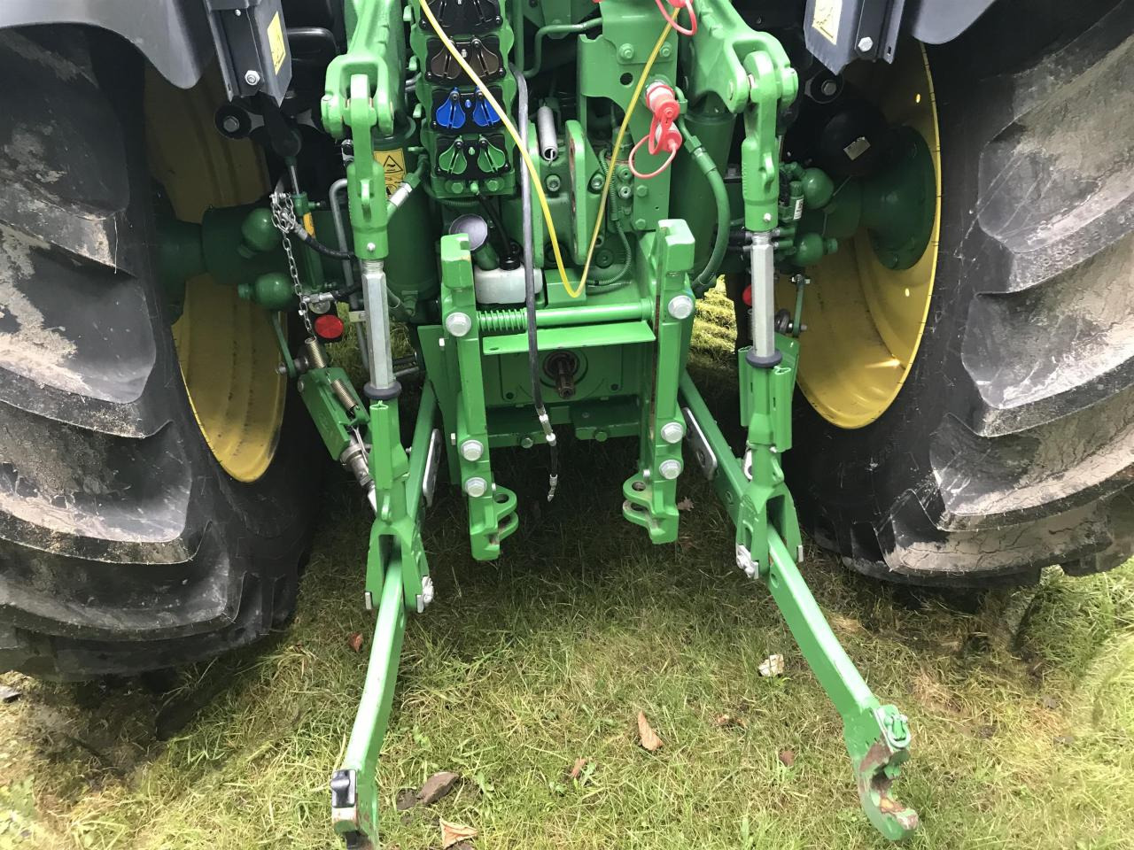 John Deere 6R 140 - جرار: صور 3 John Deere 6R 140 - جرار: صور 3