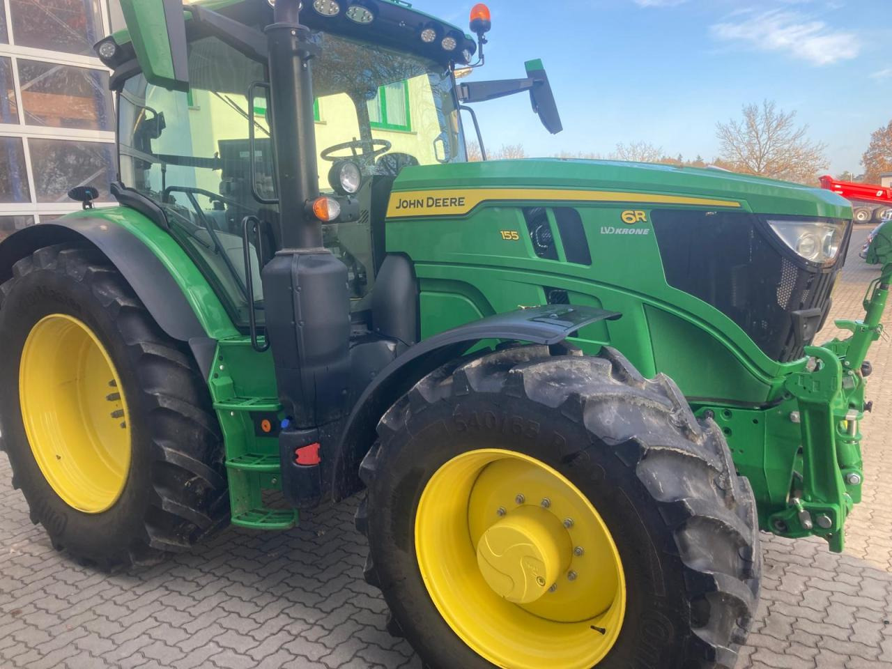 John Deere 6R 155 - جرار: صور 2 John Deere 6R 155 - جرار: صور 2