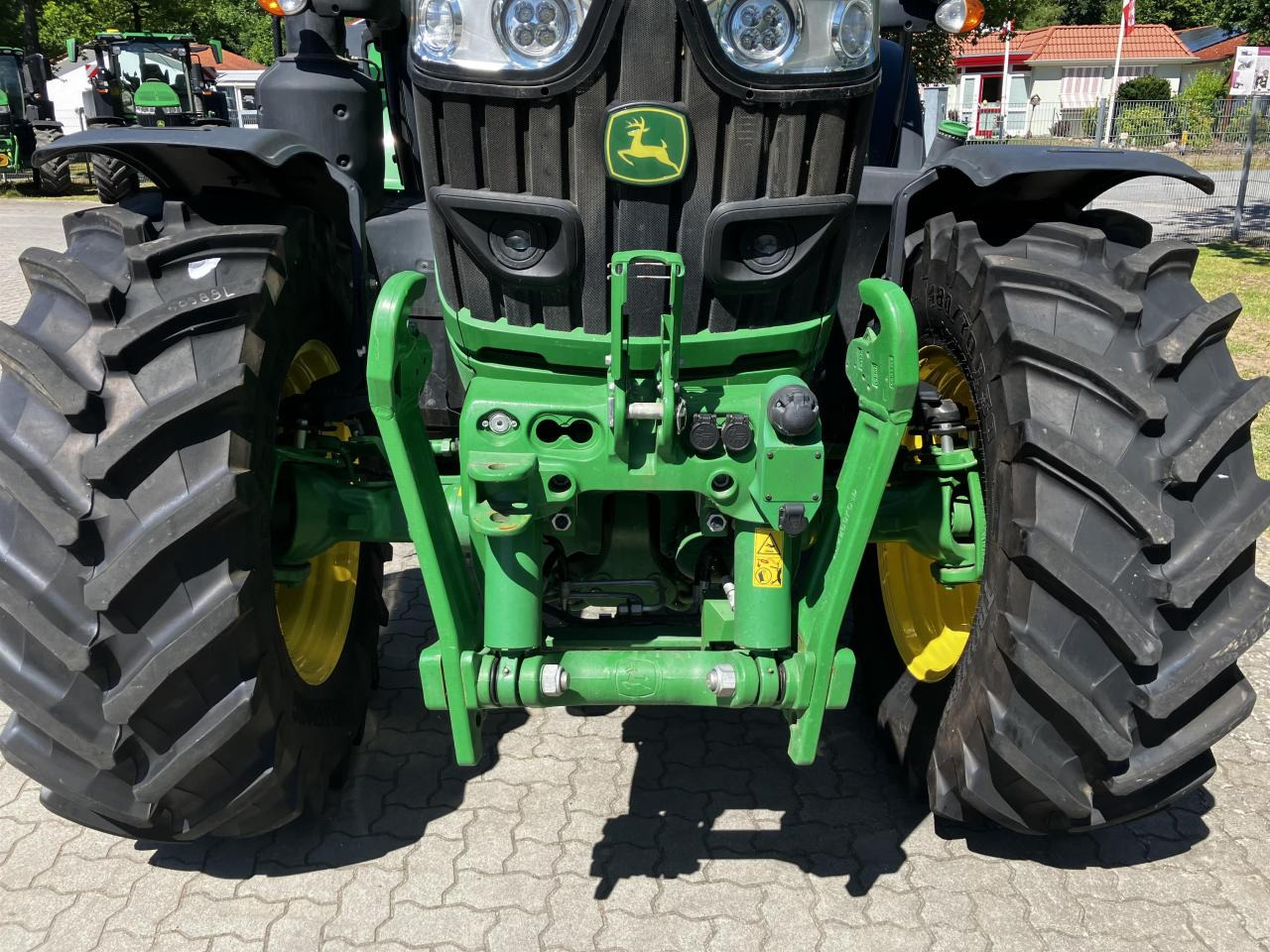 John Deere 6R 155 - جرار: صور 4 John Deere 6R 155 - جرار: صور 4