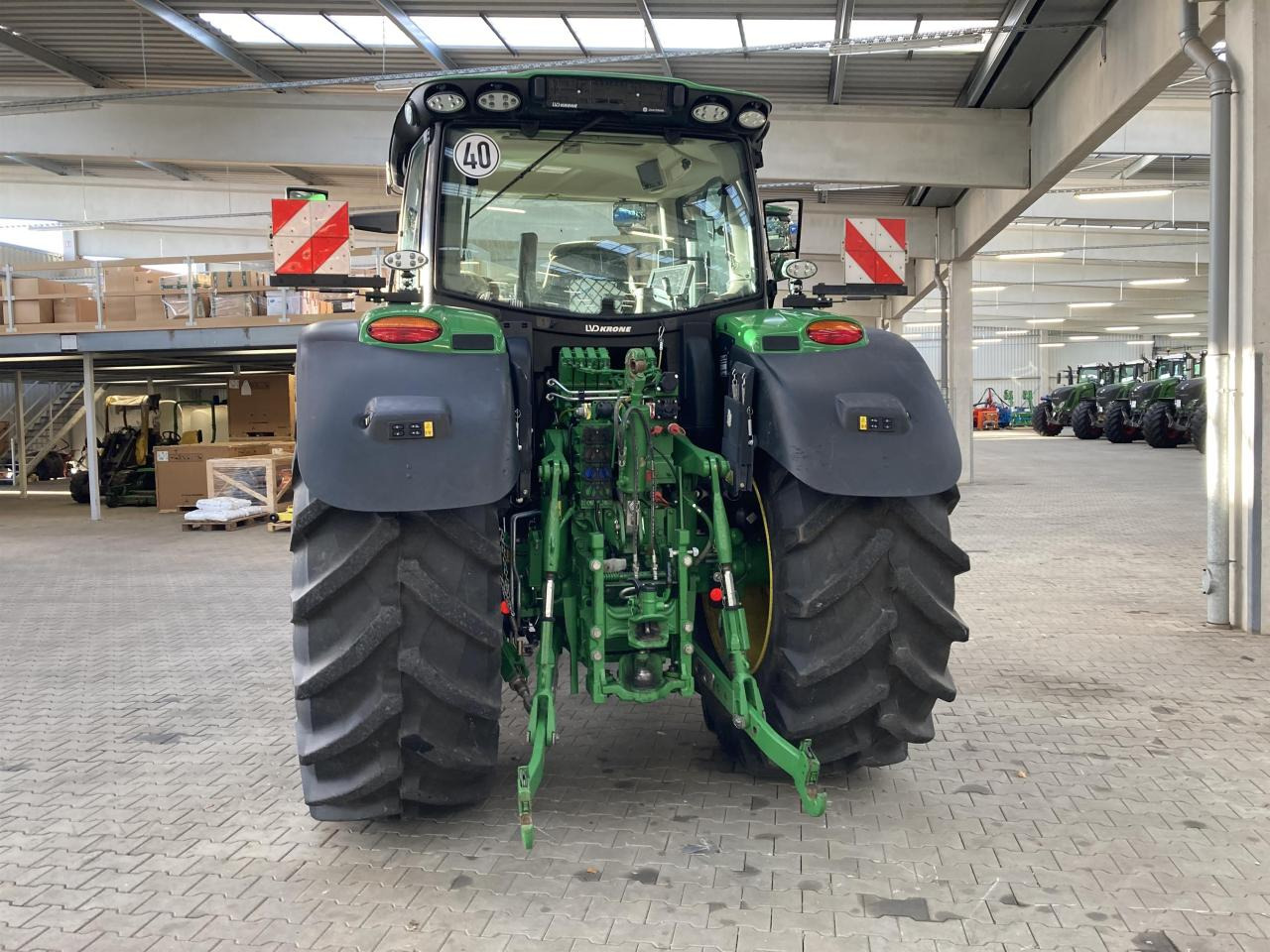 جرار John Deere 6R 185: صور 6 جرار John Deere 6R 185: صور 6