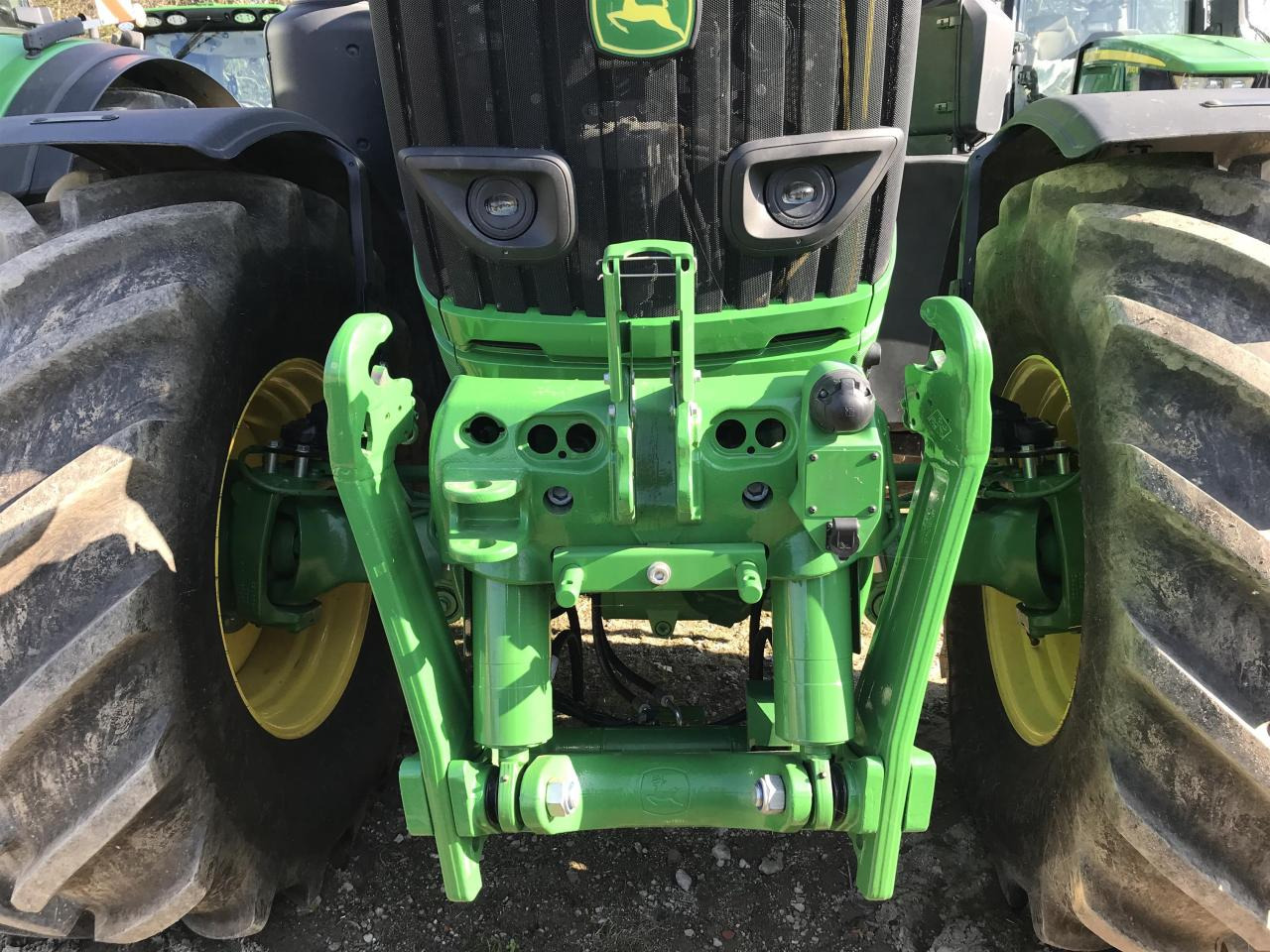 John Deere 6R 250 - جرار: صور 3 John Deere 6R 250 - جرار: صور 3