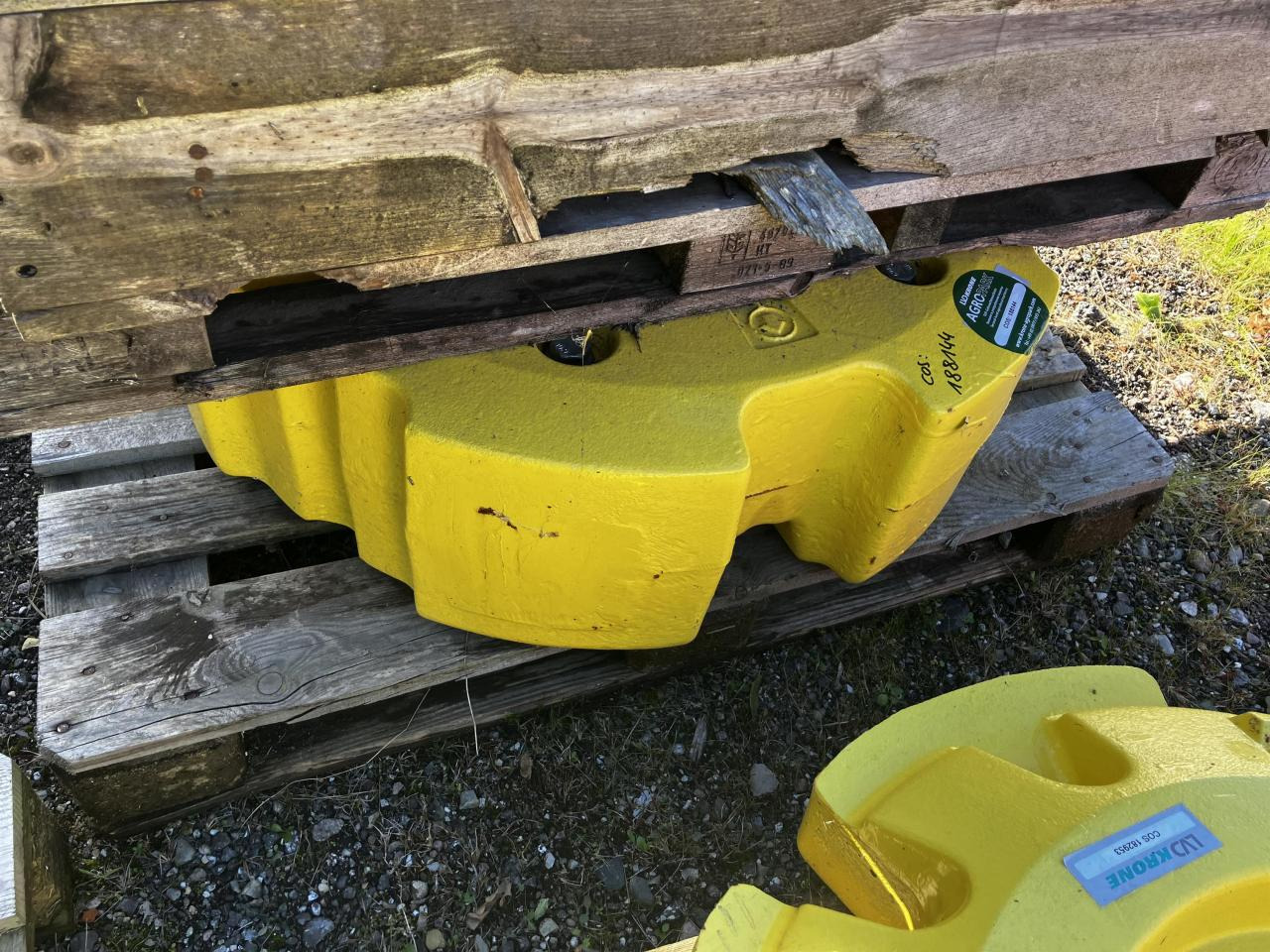 John Deere 70 Kg + 900 kg - قطع الغيار - الآلات والماكينات الزراعية: صور 2 John Deere 70 Kg + 900 kg - قطع الغيار - الآلات والماكينات الزراعية: صور 2