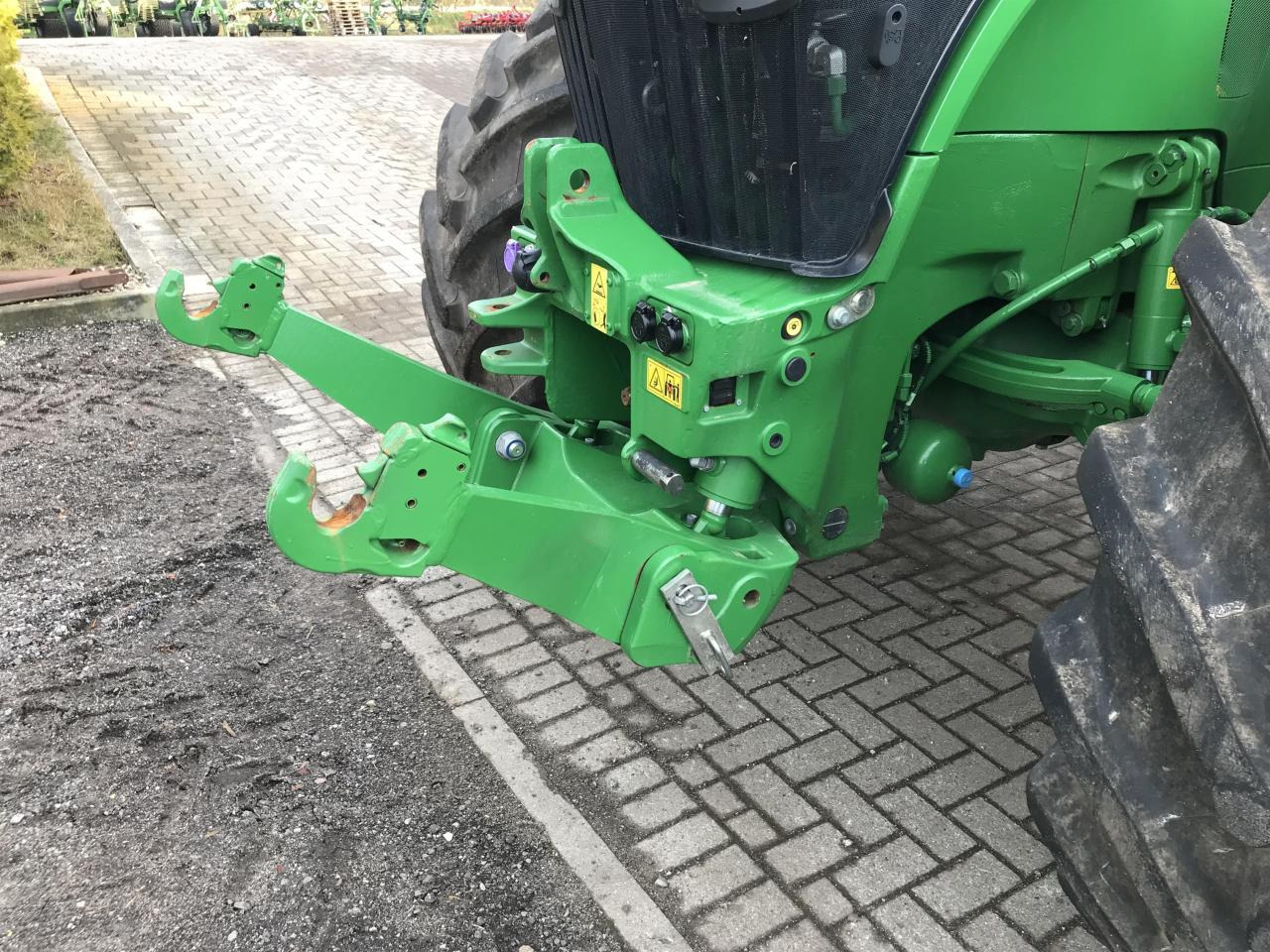 John Deere 7R 350 - جرار: صور 4 John Deere 7R 350 - جرار: صور 4