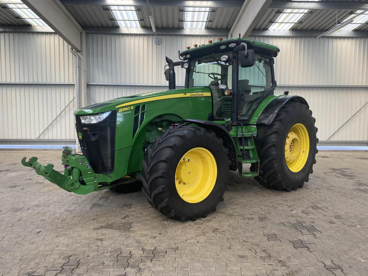 John Deere 8360R - جرار: صور 1 John Deere 8360R - جرار: صور 1