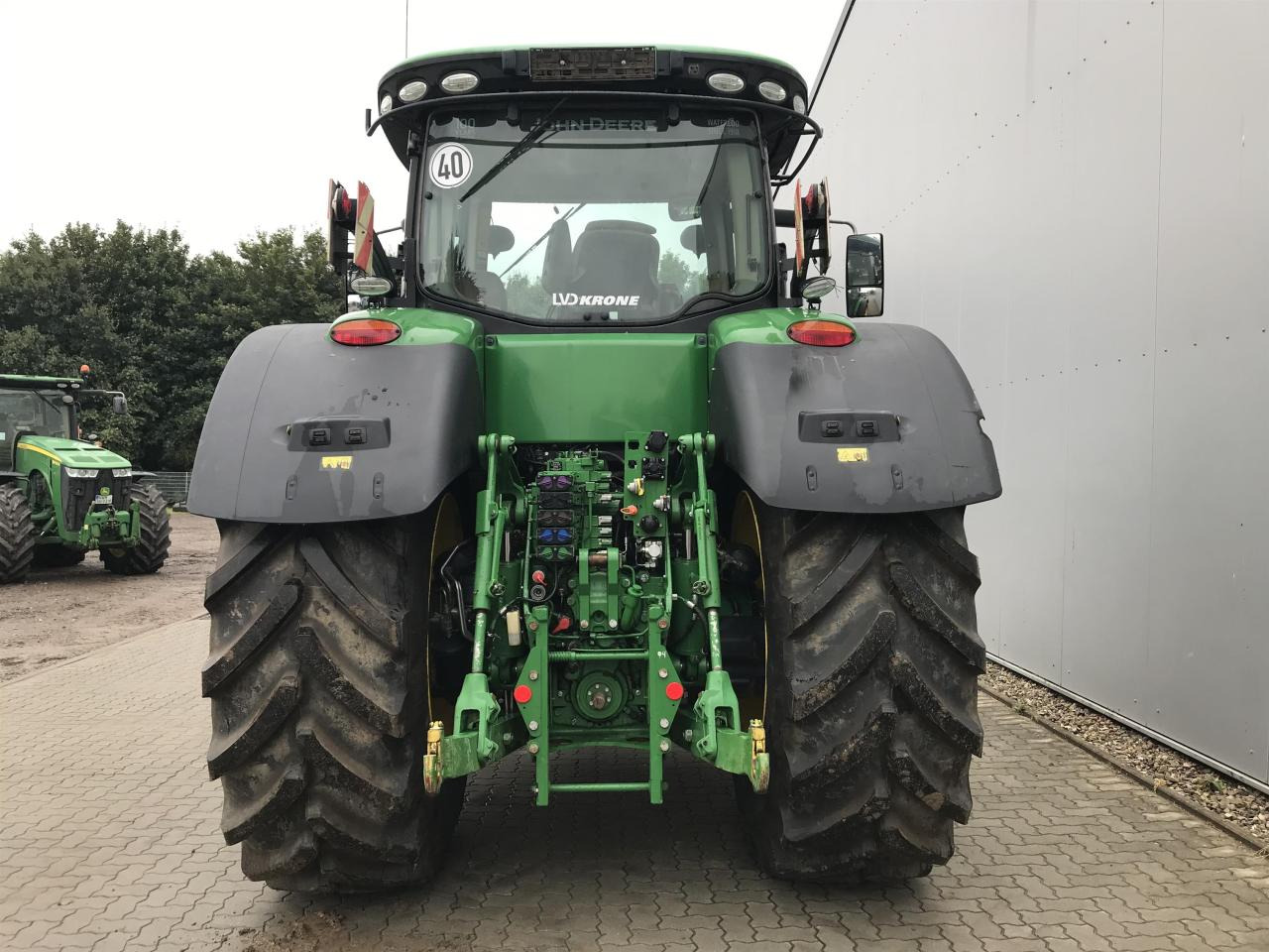 John Deere 8400R - جرار: صور 5 John Deere 8400R - جرار: صور 5