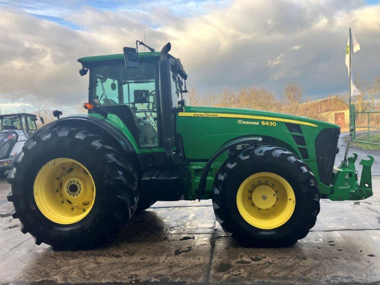 John Deere 8430 - جرار: صور 5 John Deere 8430 - جرار: صور 5