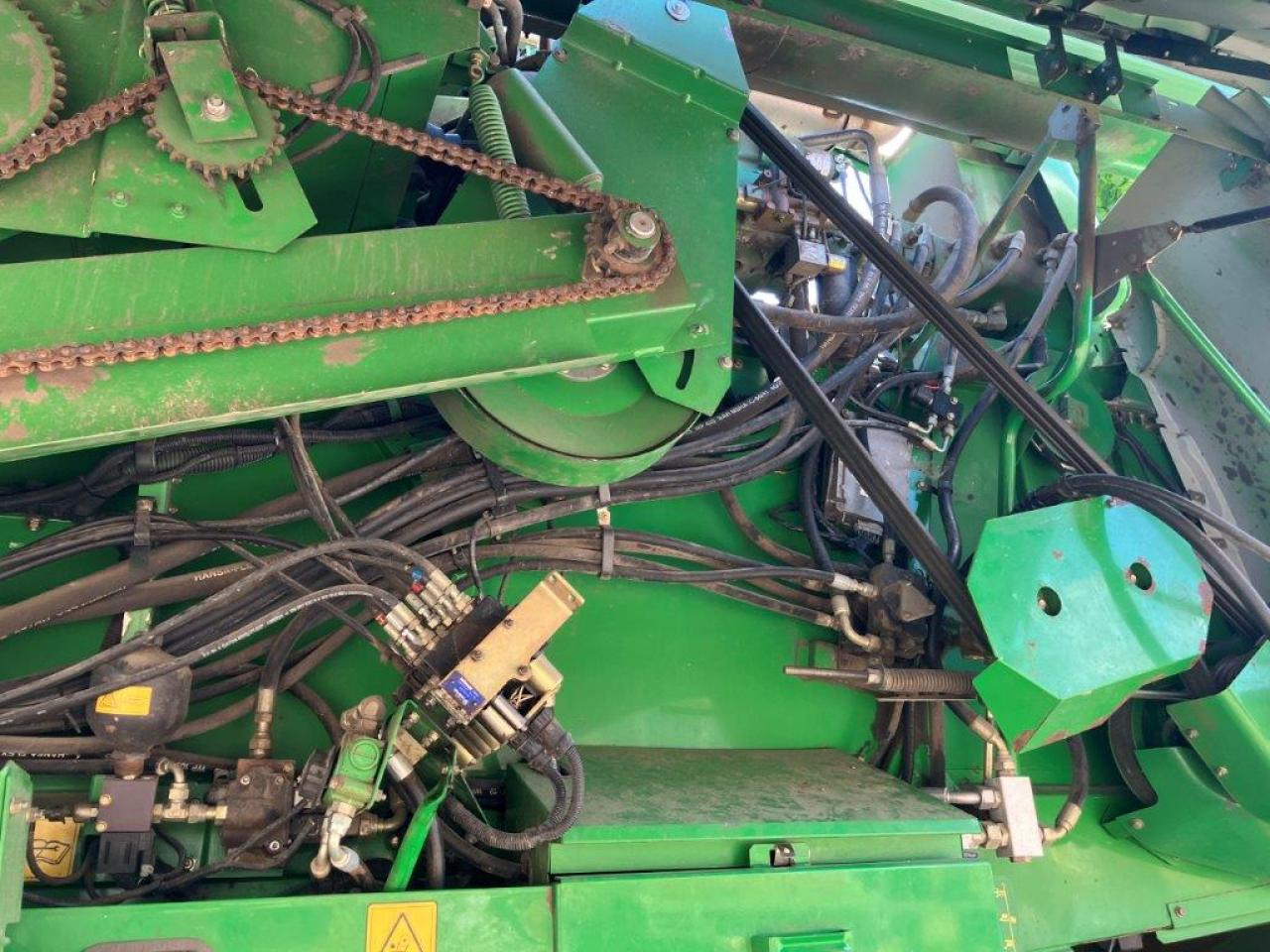John Deere 9680I WTS HM - حصادة شاملة: صور 4 John Deere 9680I WTS HM - حصادة شاملة: صور 4