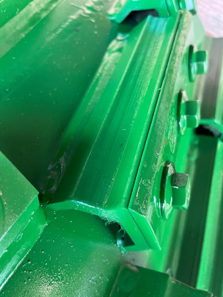 John Deere Häckseltrommel 40 Messer - قطع الغيار - الآلات والماكينات الزراعية: صور 5 John Deere Häckseltrommel 40 Messer - قطع الغيار - الآلات والماكينات الزراعية: صور 5