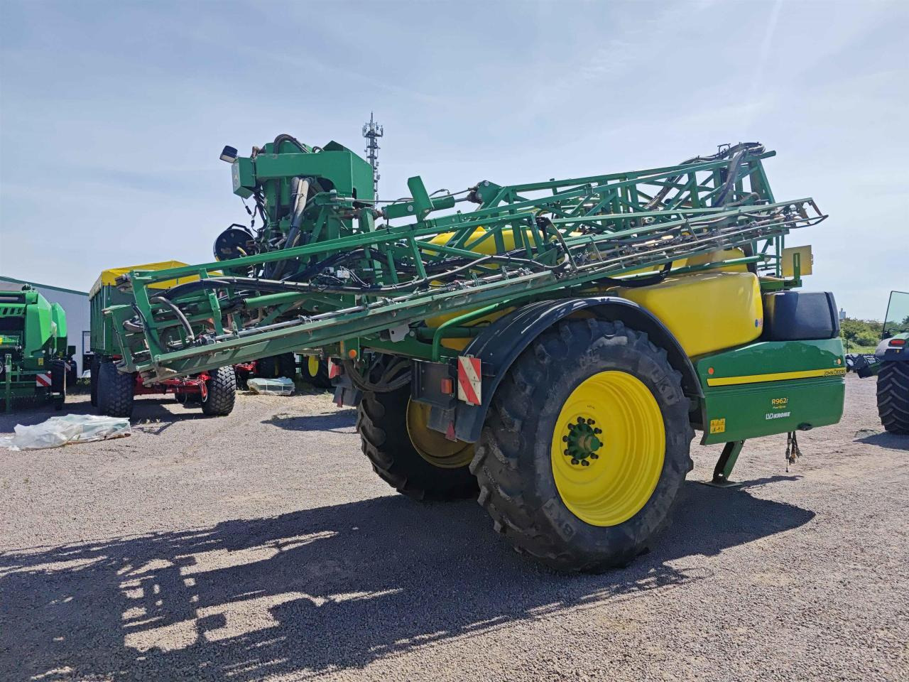 John Deere R962i - آلة الرش المقطورة: صور 5 John Deere R962i - آلة الرش المقطورة: صور 5