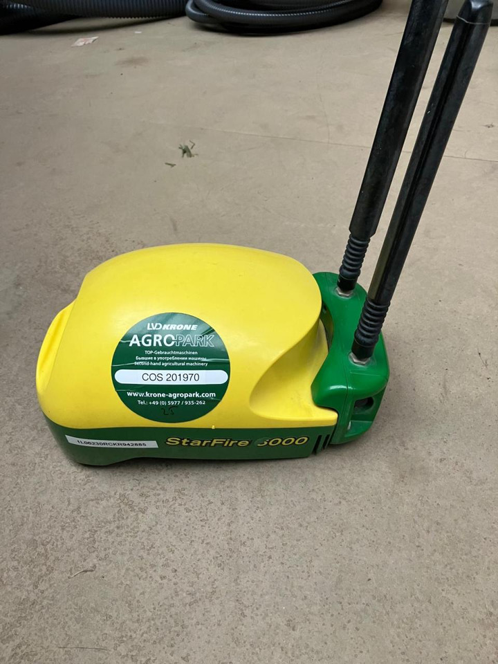 John Deere SF6000 SF3, M-RTK - نظم الملاحة - الآلات والماكينات الزراعية: صور 1 John Deere SF6000 SF3, M-RTK - نظم الملاحة - الآلات والماكينات الزراعية: صور 1