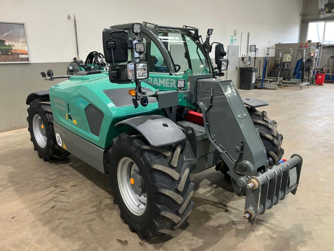 Kramer KT276 - رافعة تلسكوبية: صور 2 Kramer KT276 - رافعة تلسكوبية: صور 2